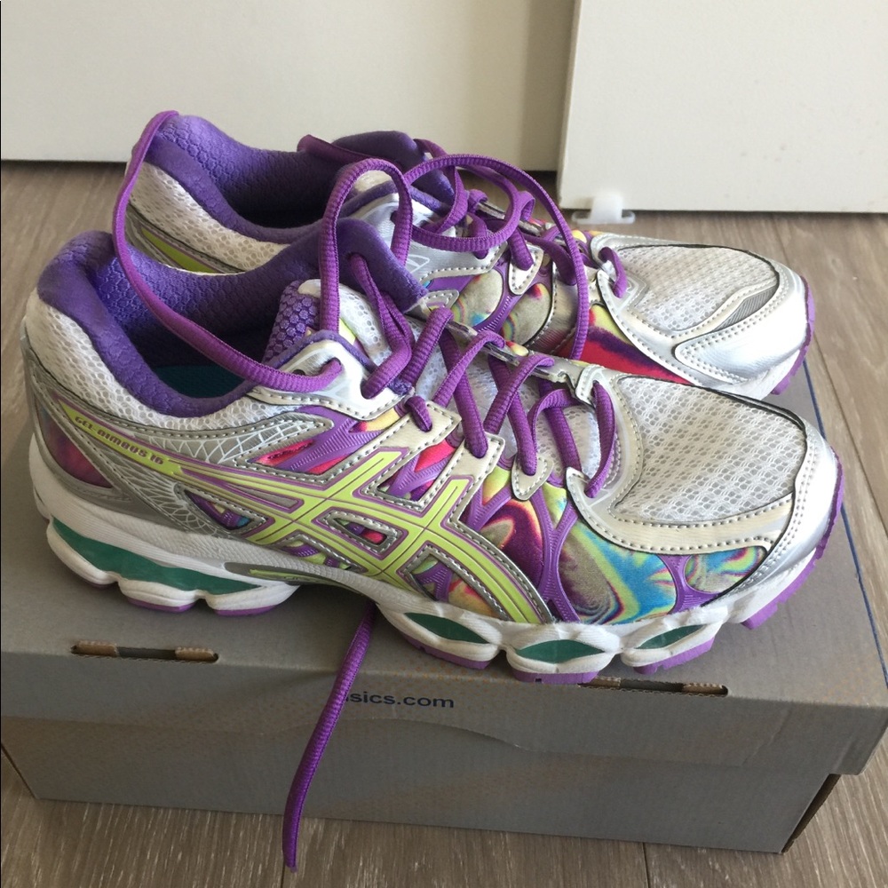 Brand New ASICS Gel Nimbus 16 sz7.5/39!